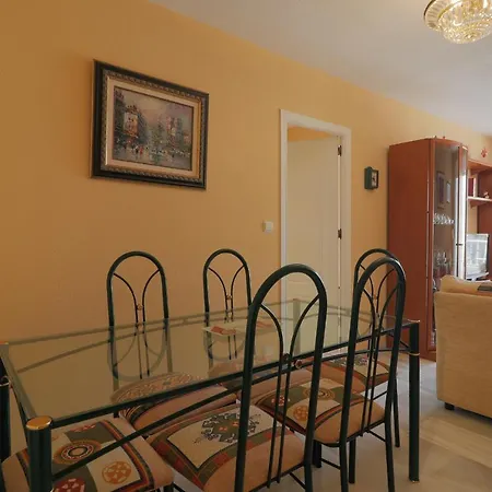 公寓 Nogalera 2 Bedroom Retro 托雷莫利诺斯