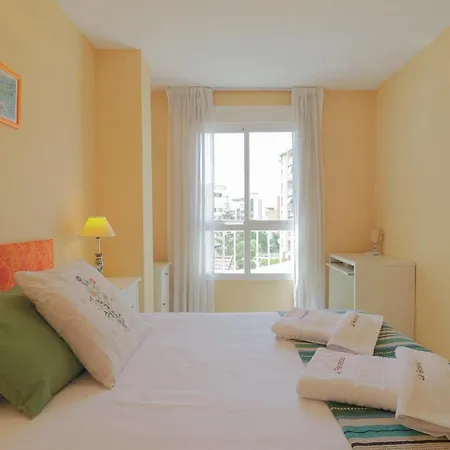 Nogalera 2 Bedroom Retro