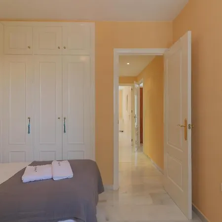Nogalera 2 Bedroom Retro